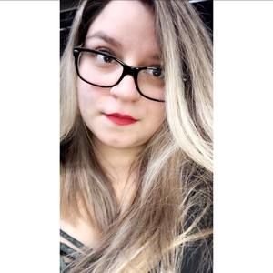 Meet your Posher, Caroline